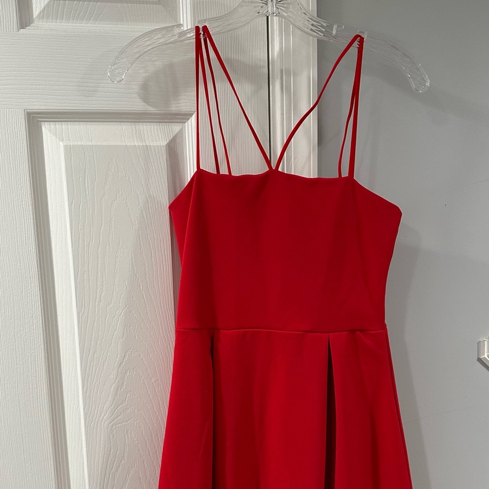 Misguided red mini dress size M. Wore this to a hoco and loved it!